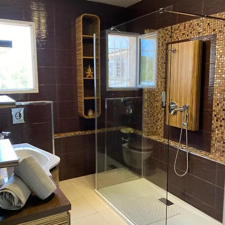 Arbore Villa Agde